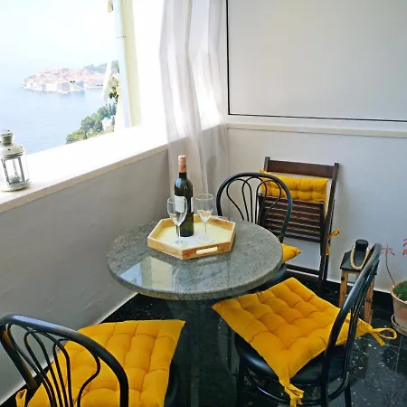 Merivo Apartment *